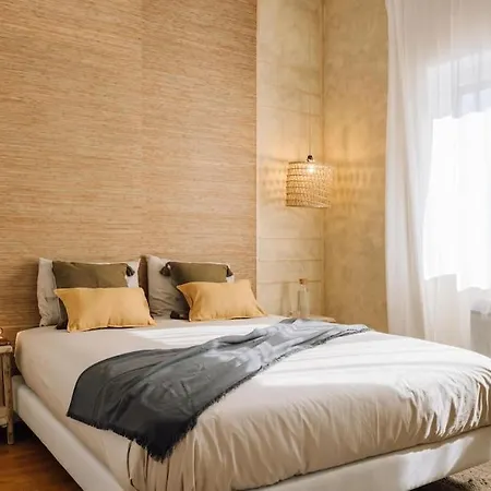 Parai - 2 Bedrooms In Santo Antonio Apartment Lisbon